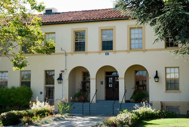 NASA Research Park (NRP) shenandoah Plaza Historic Buildings at Moffett Federal Airfield, CA B-23 Carnegie Mellon University building taken by Photo summer student Shashank