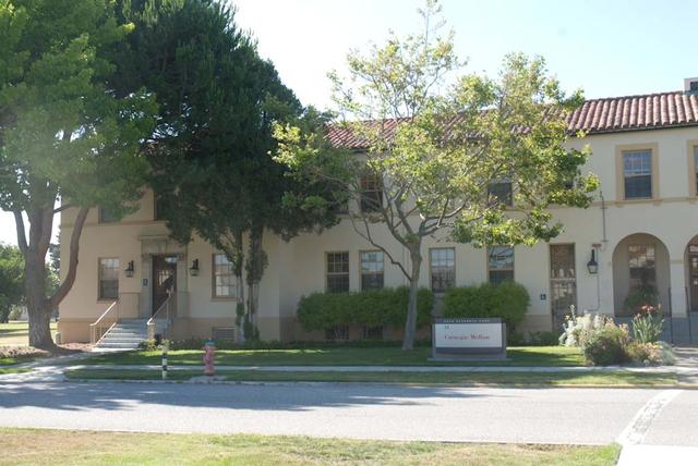 NASA Research Park (NRP) shenandoah Plaza Historic Buildings at Moffett Federal Airfield, CA B-23 Carnegie Mellon University - West taken by Photo summer student Sohan