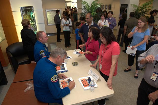 NASA image: ARC-2011-ACD11-0143-024