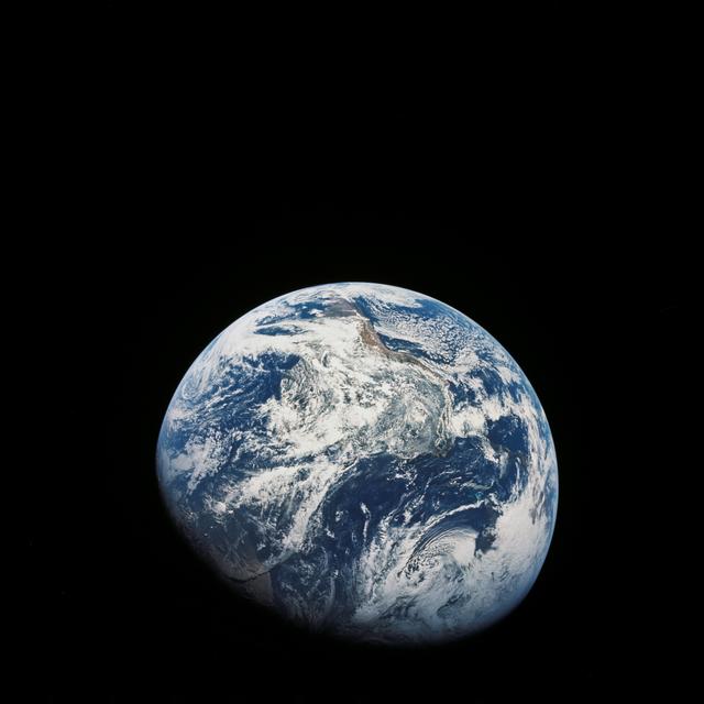 NASA image: Entire Western Hemisphere visible from Apollo 8 spacecraft