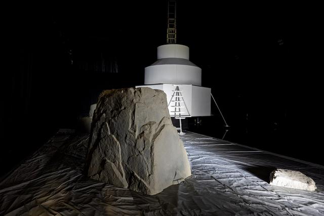 NASA image: NASA Engineers Simulate Lunar Lighting for Artemis III Moon Landing