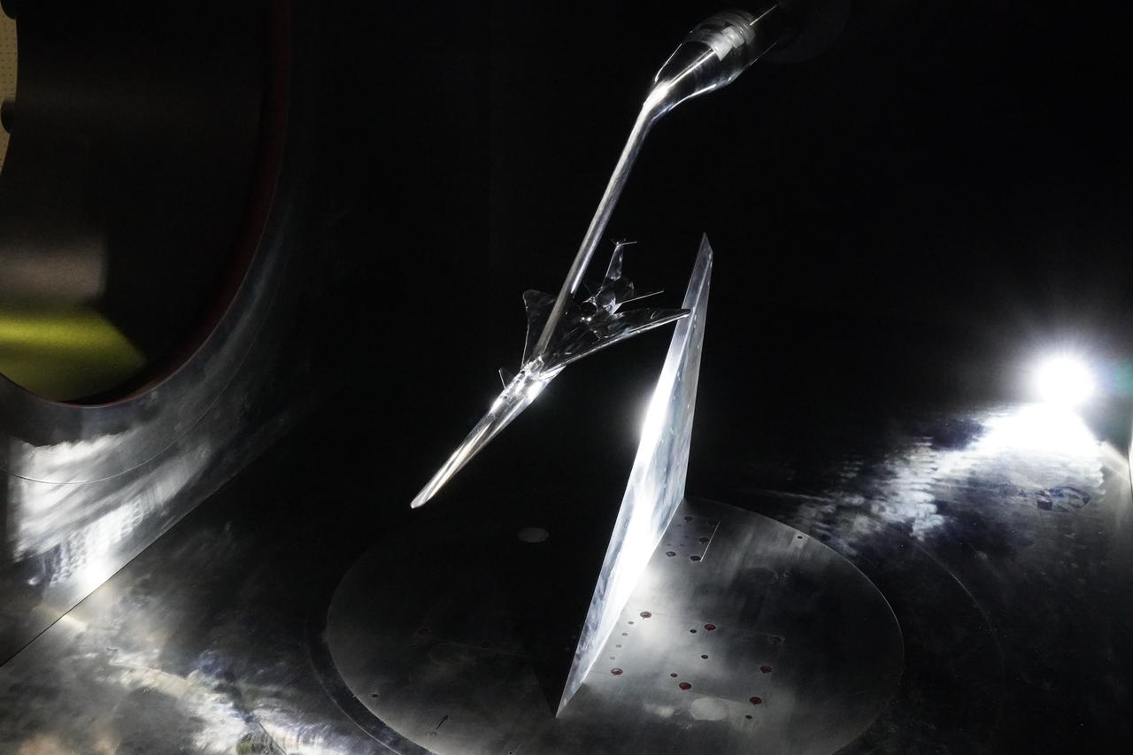 Here you see the X-59 scaled model inside the JAXA supersonic wind tunnel during critical tests related to sound predictions.