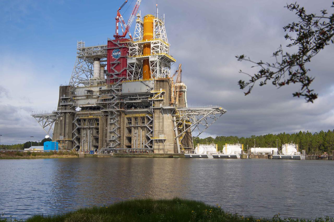Barges are docked at the B-2 Test Stand at Stennis Space Center near Bay St. Louis, Mississippi, during preparations for a wet dress rehearsal exercise with the core stage of NASA’s Space Launch System rocket. During the wet dress rehearsal, operators will fully load the core stage’s propellant tanks for the first time and countdown just shy of engine ignition. The wet dress rehearsal is the seventh in a series of eight Green Run tests of the core stage’s integrated systems prior to its transport to Kennedy Space Center and launch on the Artemis I mission.