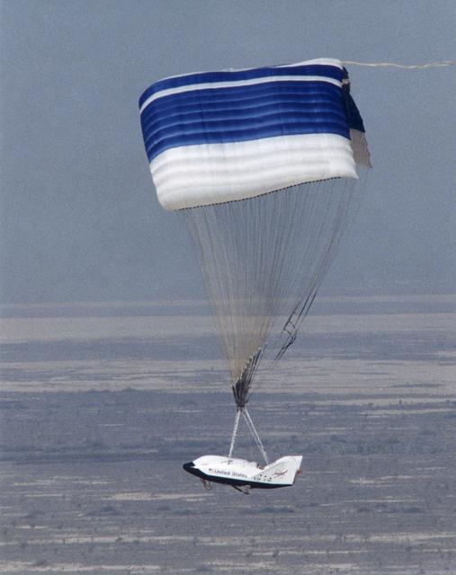 NASA image: The X-38 Second Prototype Glides to a Landing over the Lakebed at the End of Its Fifth Flight at Edwards Air Force Base