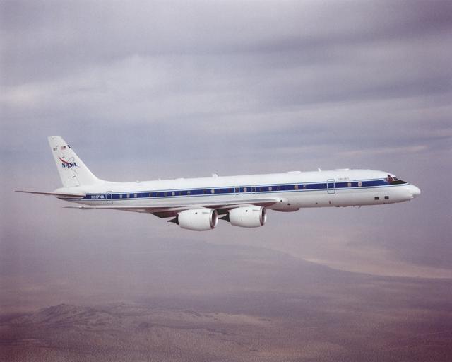NASA image: DC-8 returning from AFWEX deployment showing AeroSAPIENT Ku-band antennas