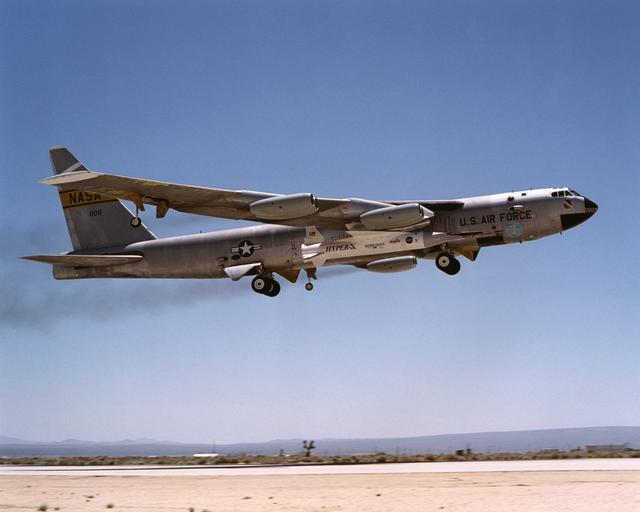 X-43A departs NASA Dryden Flight Research Center for first free-flight attempt