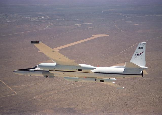 NASA image: Lockheed ER-2 #809 high altitude research aircraft in flight