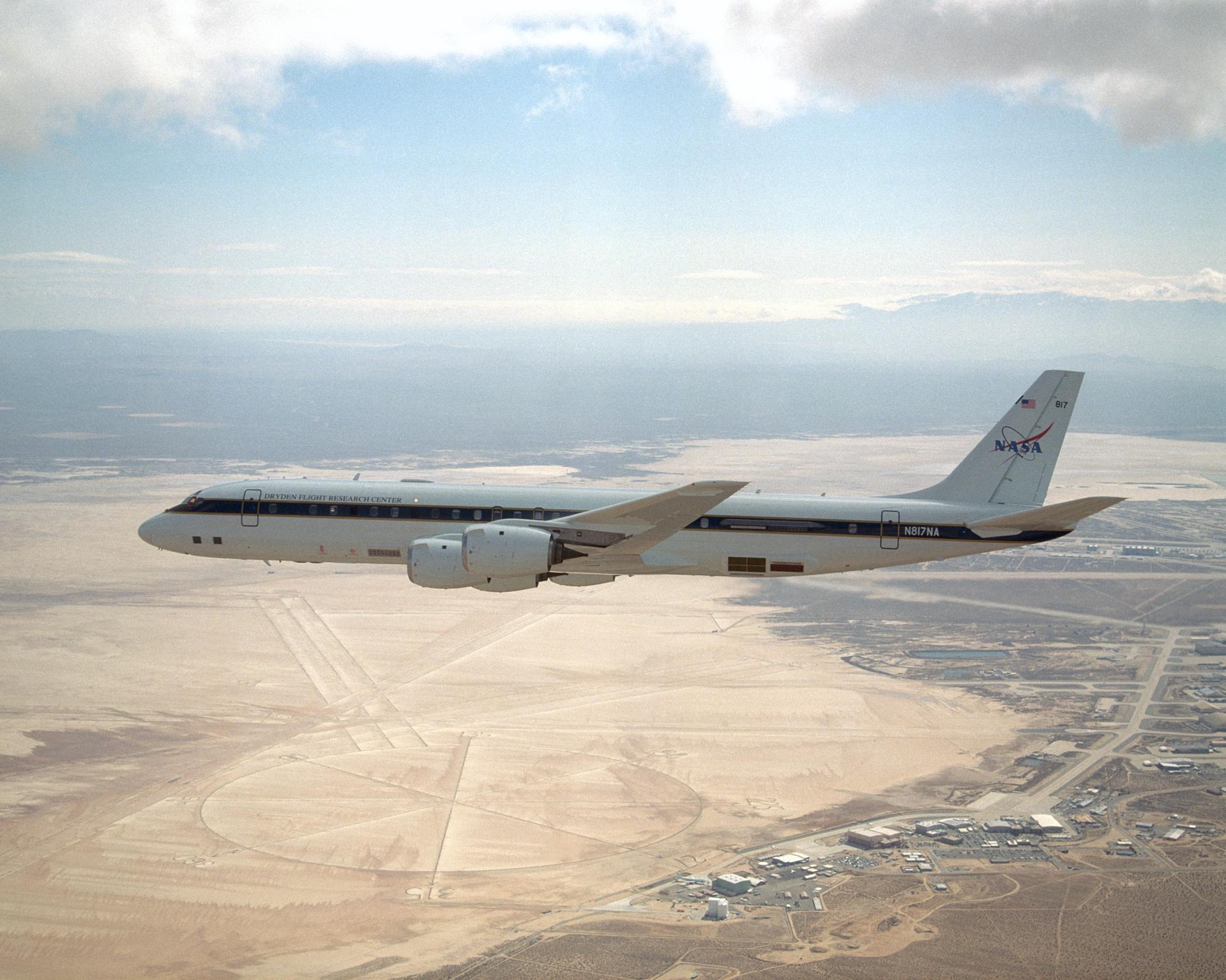 NASA's DC-8 flies above NASA Armstrong Flight Research Center