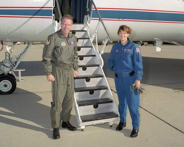 NASA image: AFFTC commander Brig. Gen. Curtis Bedke experienced a Shuttle approach and landing in NASA's Shuttle Training Aircraft from STS-114 commander Eileen Collins