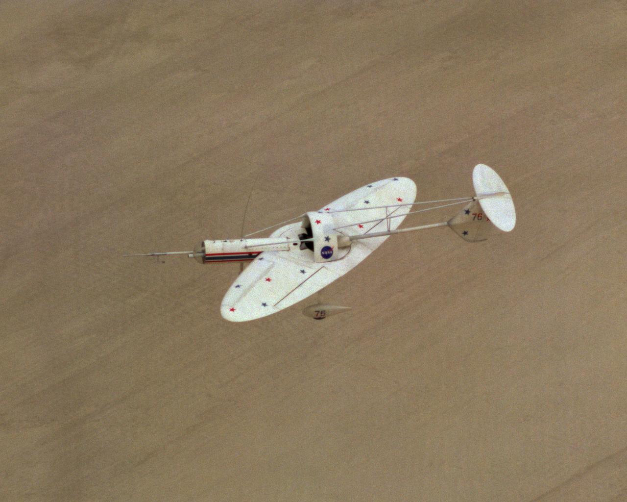 Oblique Wing Research Aircraft in flight
