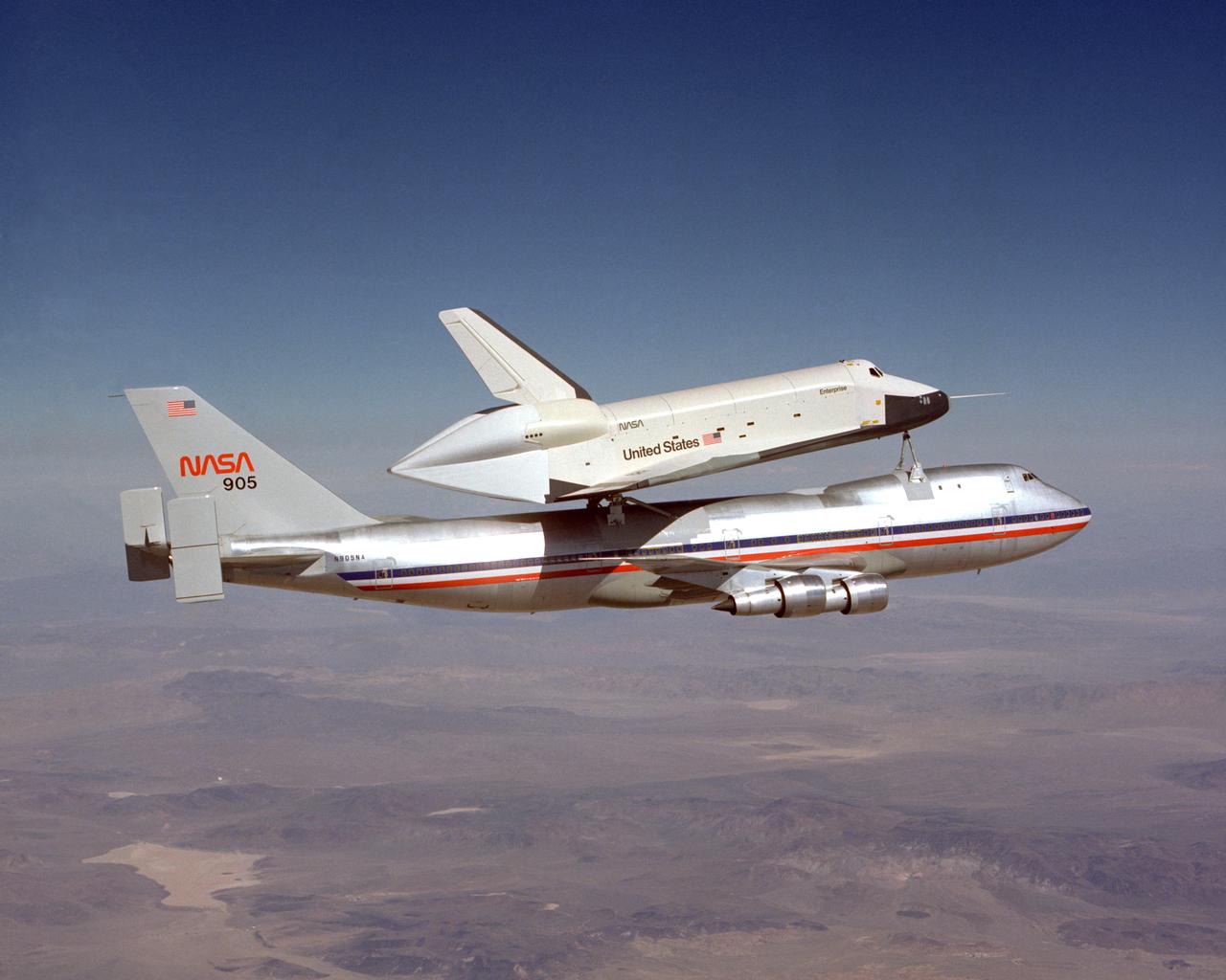 First Shuttle/747 Captive Flight