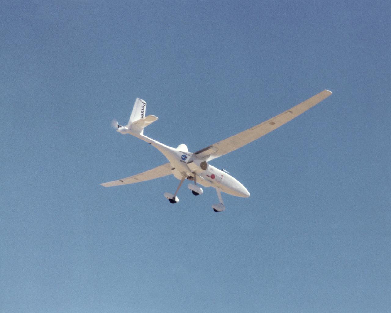 A long, slender wing and a pusher propeller at the rear characterize the Perseus B remotely piloted research aircraft, seen here during a test flight in June 1998.