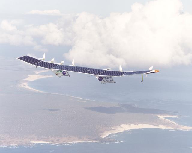NASA image: Pathfinder-Plus on flight over Hawaiian island N'ihau