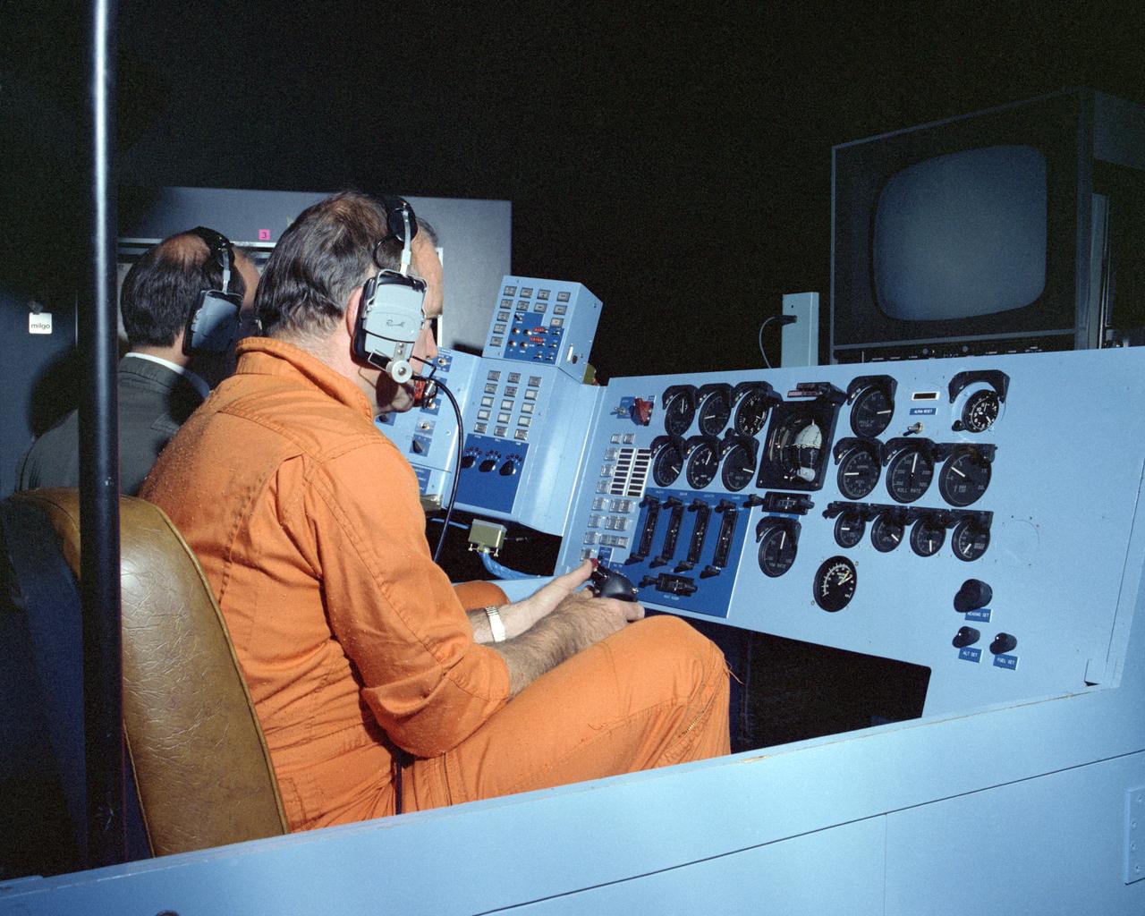 Pilot Bill Dana in HiMAT cockpit