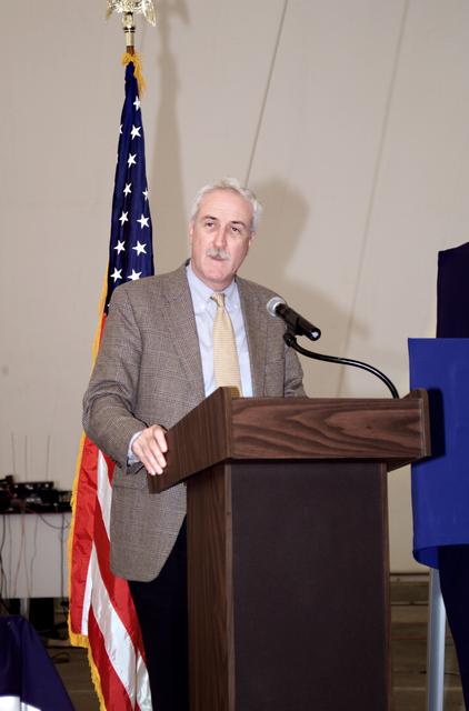 NASA image: NASA Administrator Sean O'Keefe speaking at the AirSAR 2004 Mesoamerica hangar naming ceremony