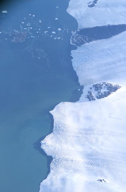 The Larsen Ice Shelf in Antarctica viewed from NASA's DC-8 aircraft during the AirSAR 2004 campaign