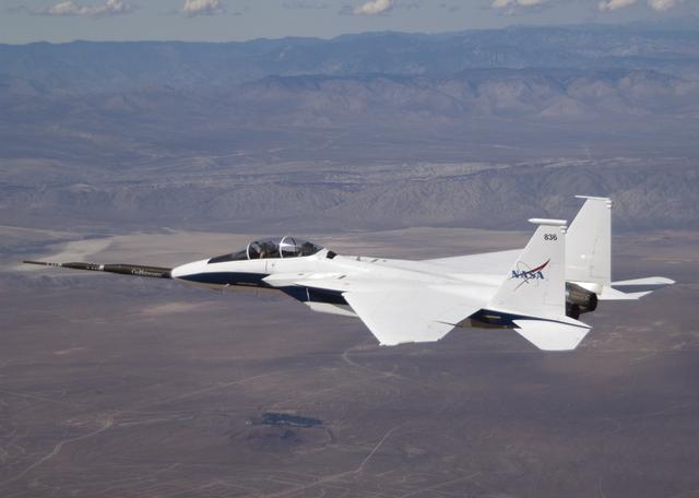 NASA image: NASA F-15B #836 in flight with Quiet Spike attached