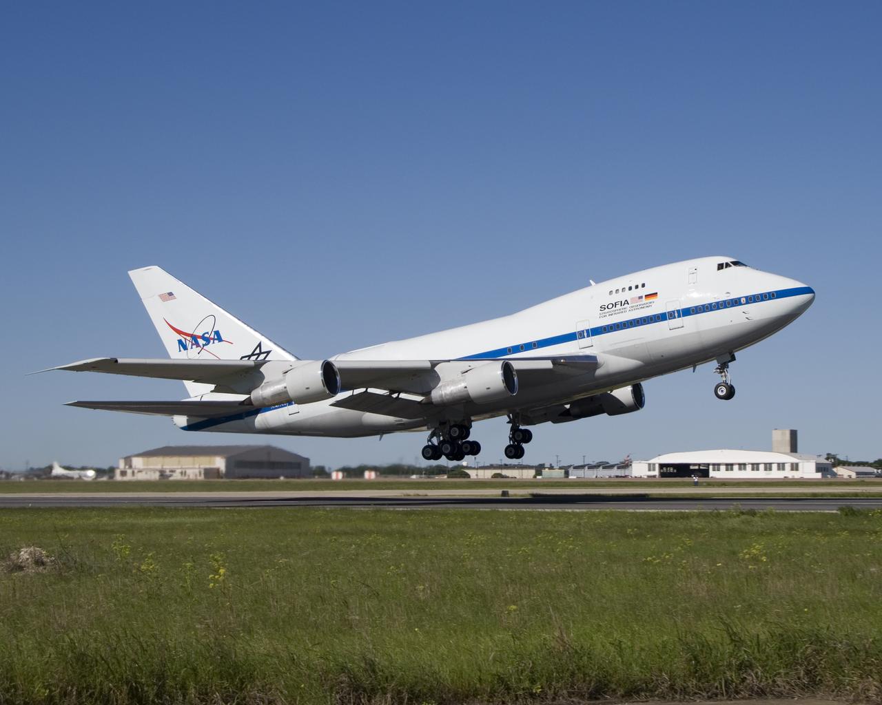 The NASA and German Aerospace Center SOFIA airborne infrared observatory took flight for the first time April 26, 2007, from its modification center in Waco, Texas.