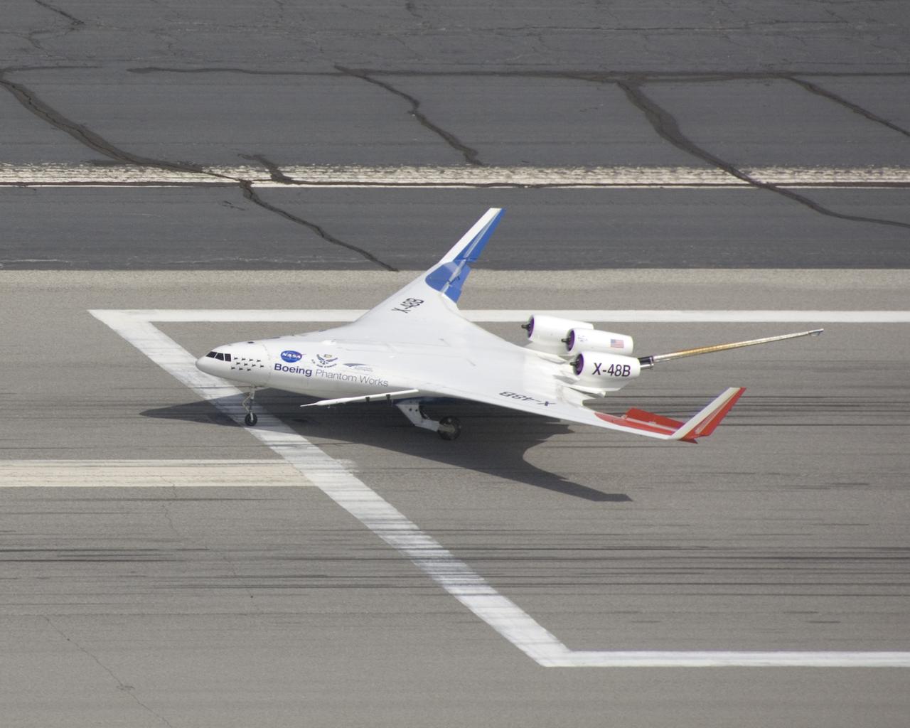 Making a nice landing, the X-48B Blended Wing Body research aircraft team ends another successful Block 2 flight.