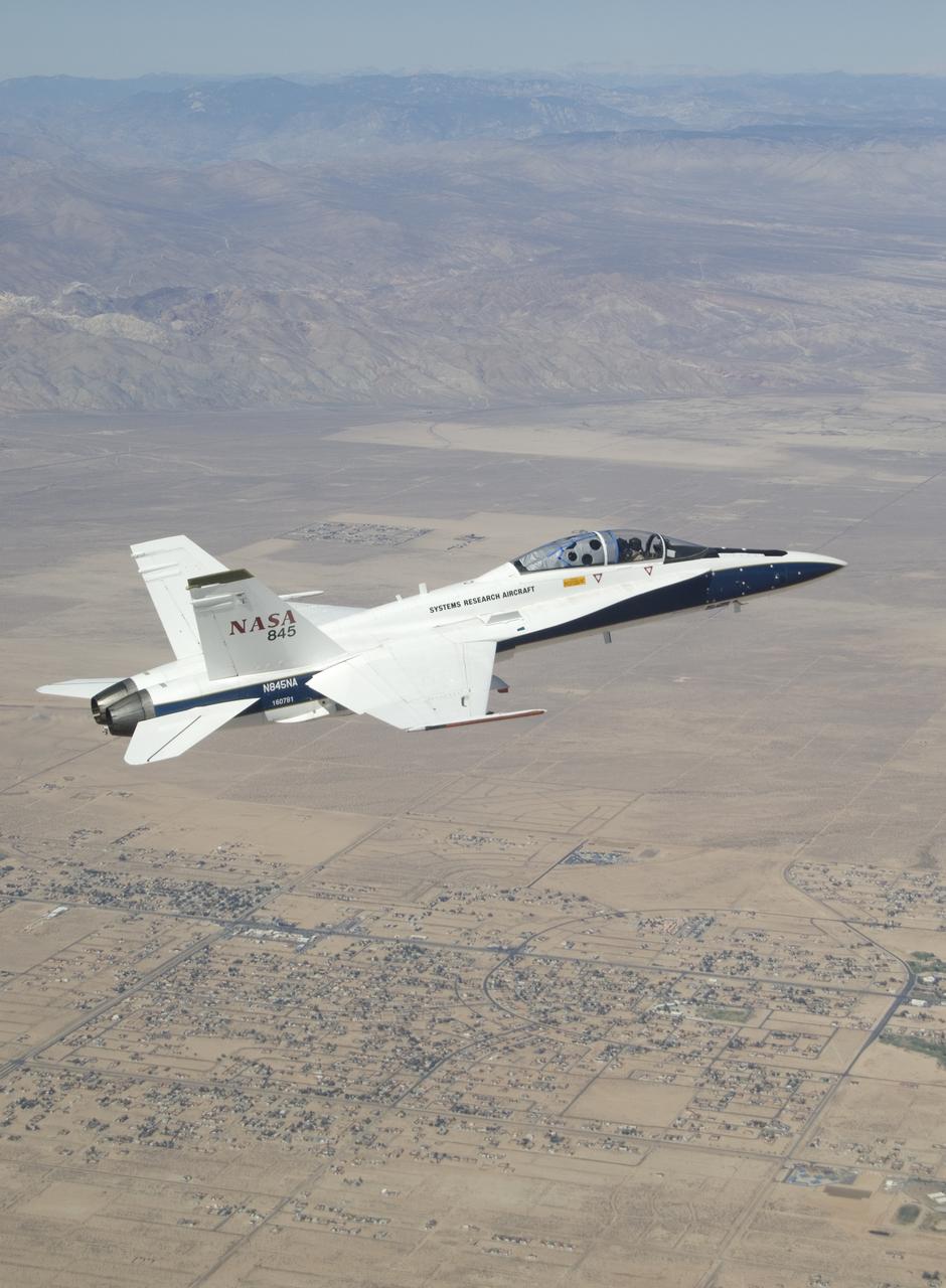 NASA Dryden Flight Research Center's F-18B Systems Research Aircraft on an External Vision System project flight.