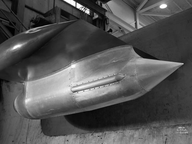 NASA image: Westinghouse 19B Turbojet in the Altitude Wind Tunnel