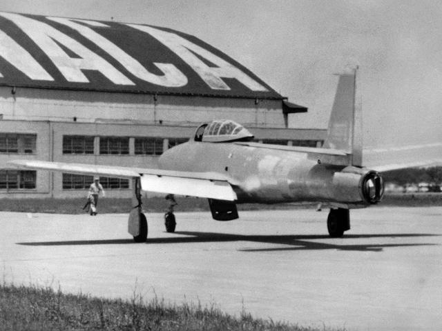 NASA image: Republic F-84 Thunderjet with Reverse Thruster