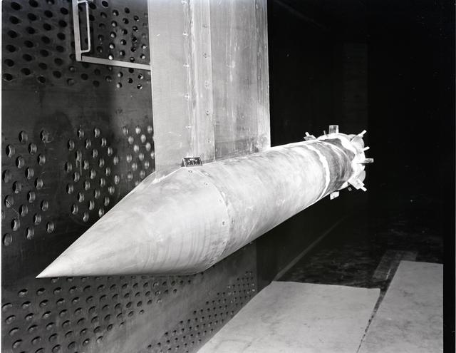 NASA image: APOLLO CONFIGURATION OF SATURN MODEL IN THE 8X6-FOOT SUPERSONIC 