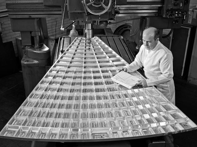 Solar Mirror Fabrication in the Technical Services Building
