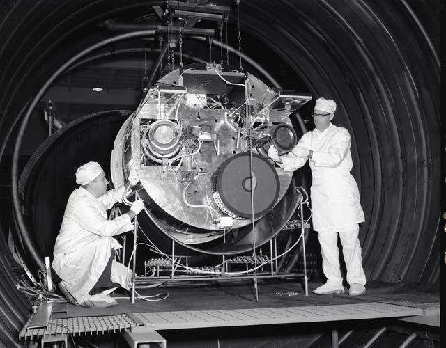 NASA image: SPACE ELECTRIC ROCKET TEST, SERT II IN TANK 5