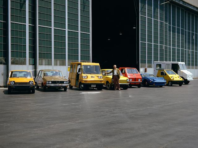NASA image: Electric Vehicles near the Hangar at the Lewis Research Center