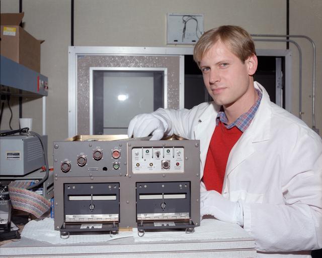 NASA image: Space Acceleration Measurement System, SAMS Flight Hardware, ...