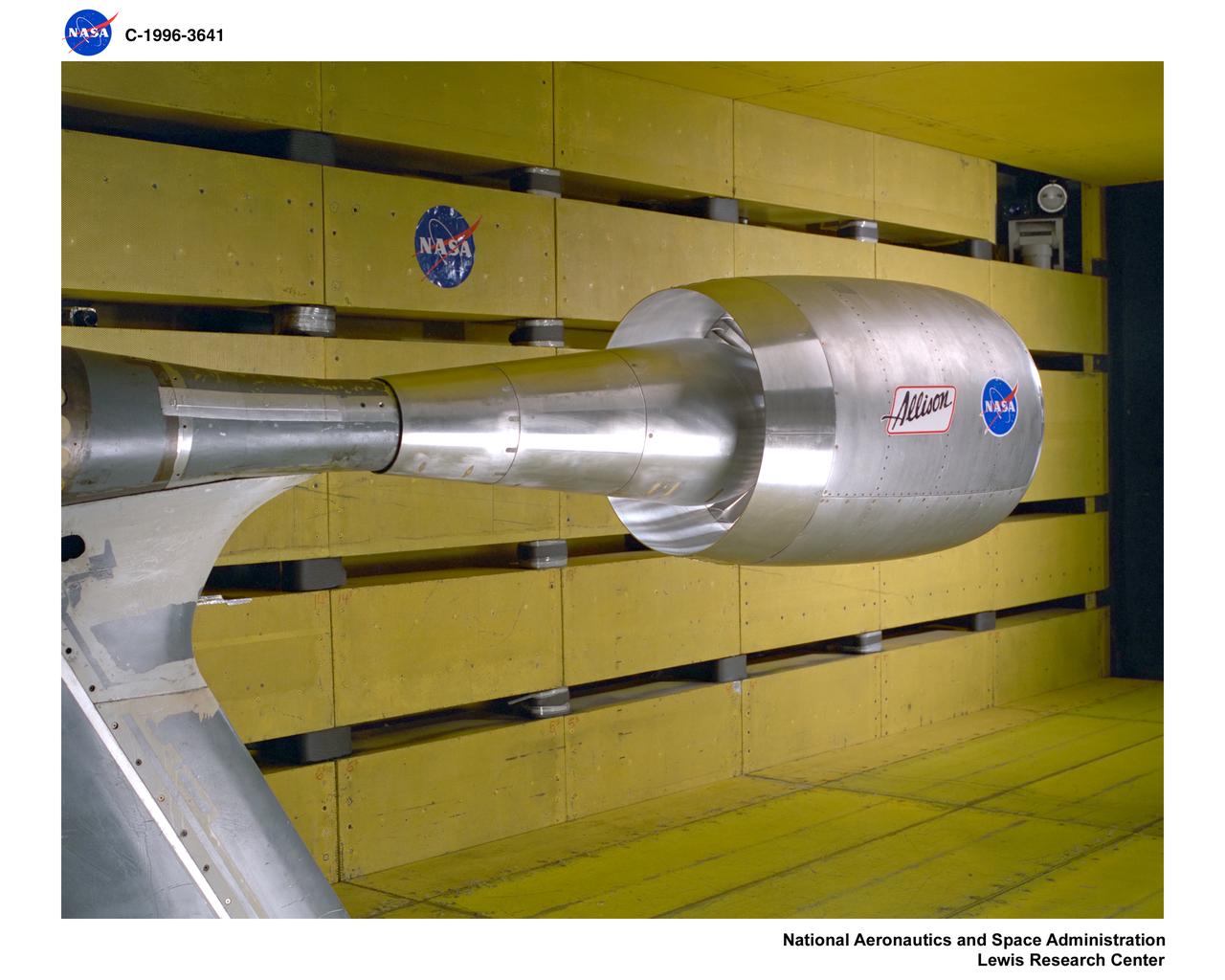 ALLISON DUCTED FAN IN 9X15 FOOT LOW SPEED WIND TUNNEL