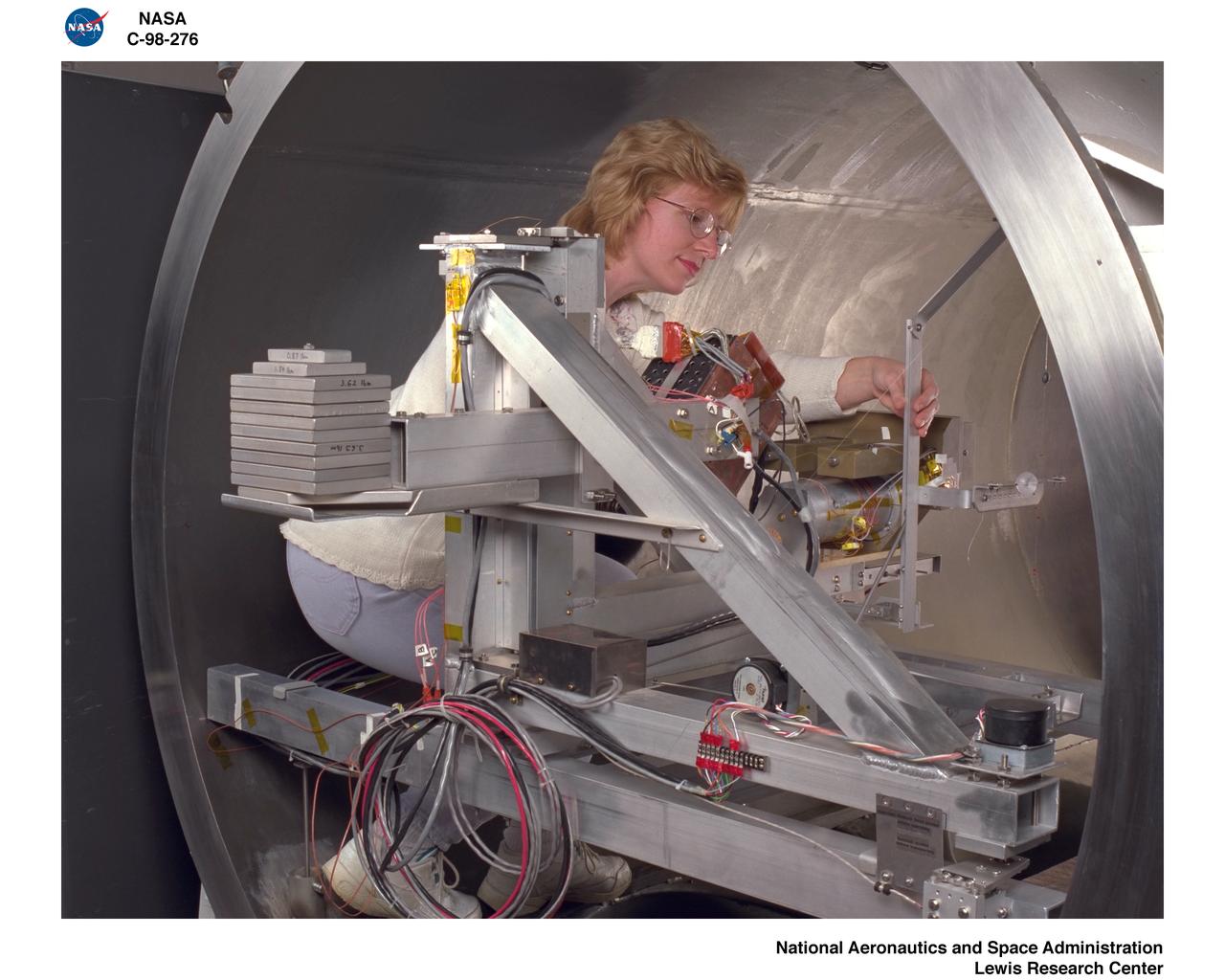 EARTH ORBITOR E0-1 FLIGHT PULSED PLASMA THRUSTER PPT TESTING