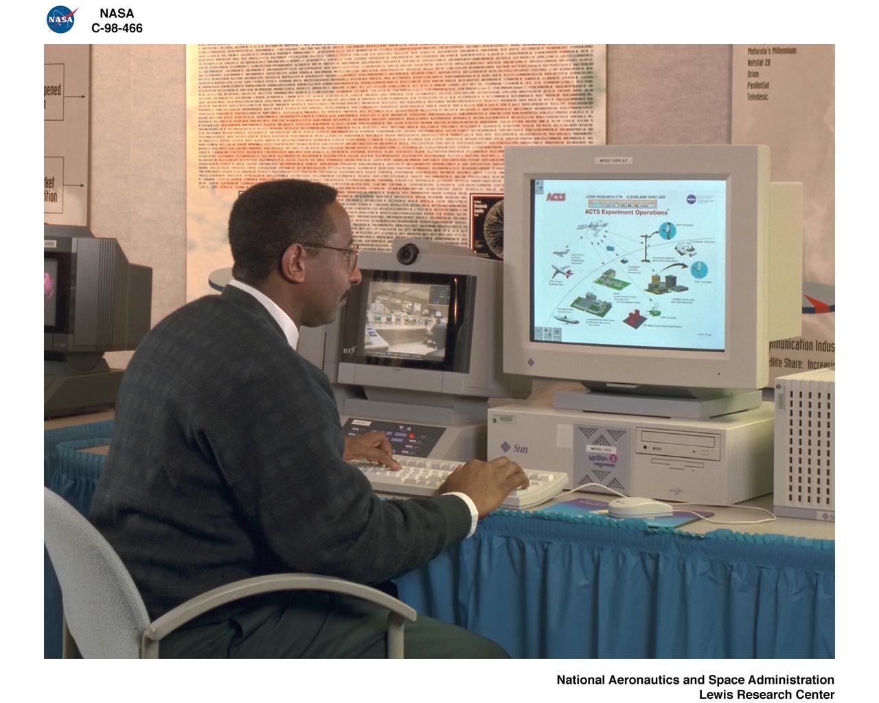 ADVANCED COMMUNICATION TECHNOLOGY SATELLITE - ACTS - VISITOR CENTER