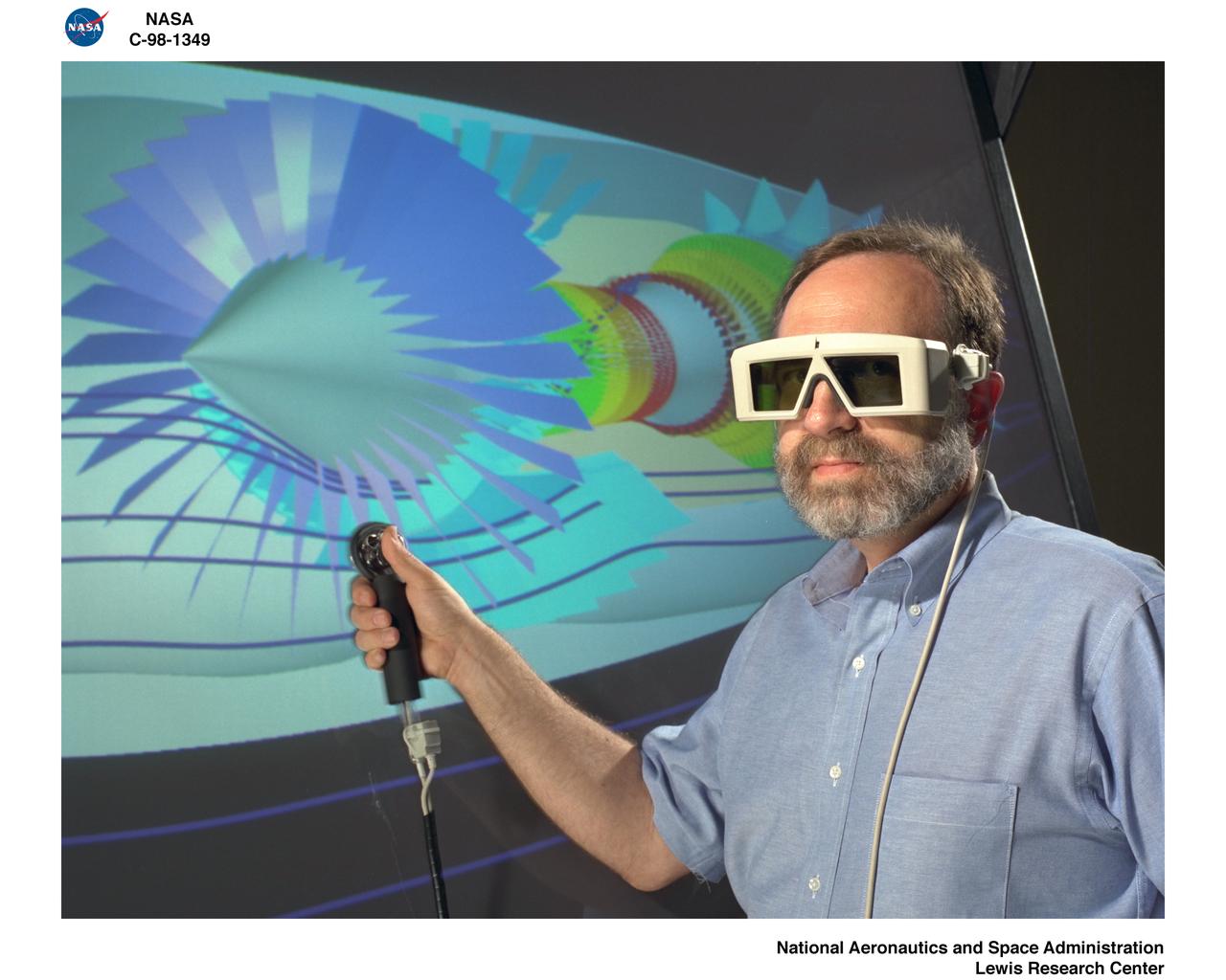 IMMERSADESK II 2 IN GRAPHICS VISUALIZATION LAB