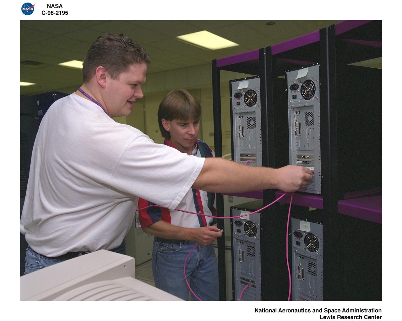 PENTIUM II CLUSTER INSTALLATION