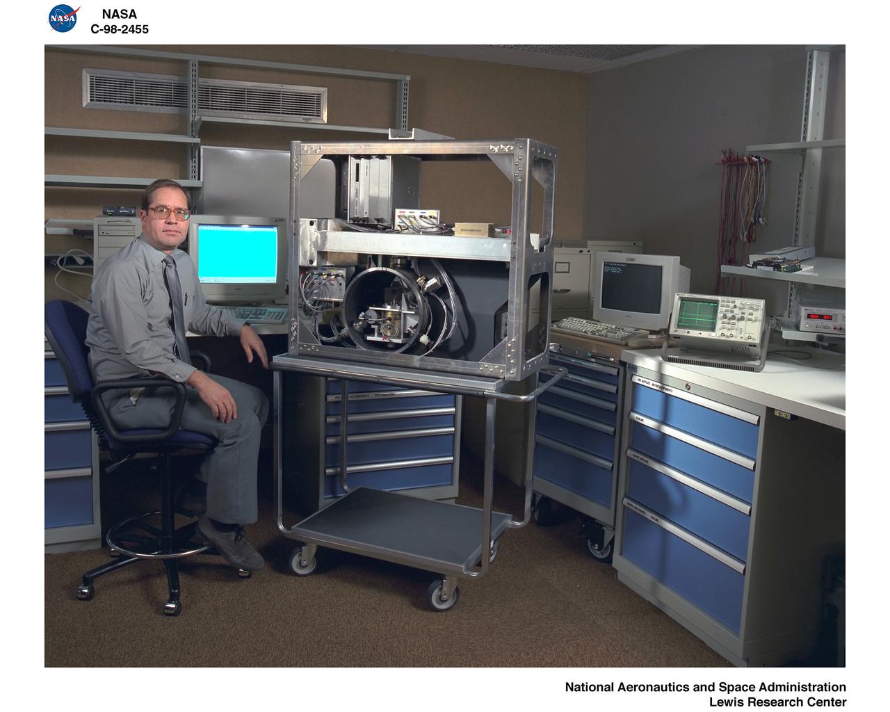 DROPLET COMBUSTION EXPERIMENT DCE DROP RIG
