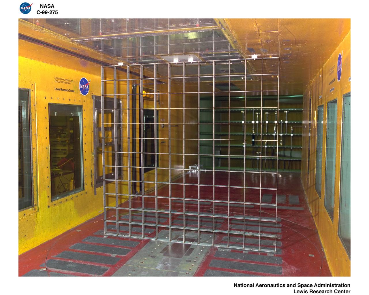 WICHITA STATE UNIVERSITY AND ICING TUNNEL IMPINGMENT DYE TEST