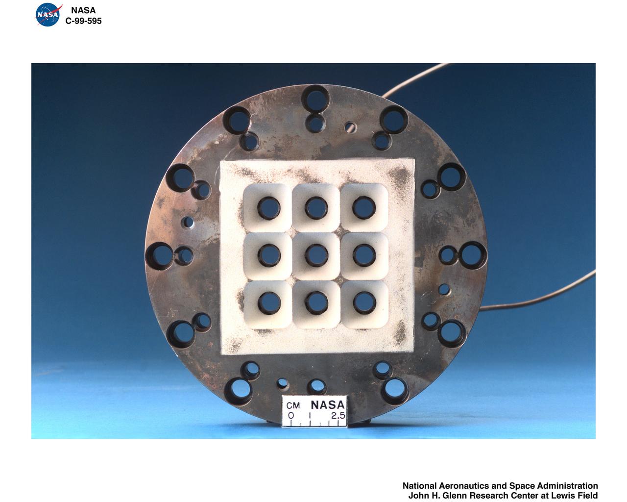TEXTRON INJECTOR WITH 45 DEGREE HAND SWIRLERS