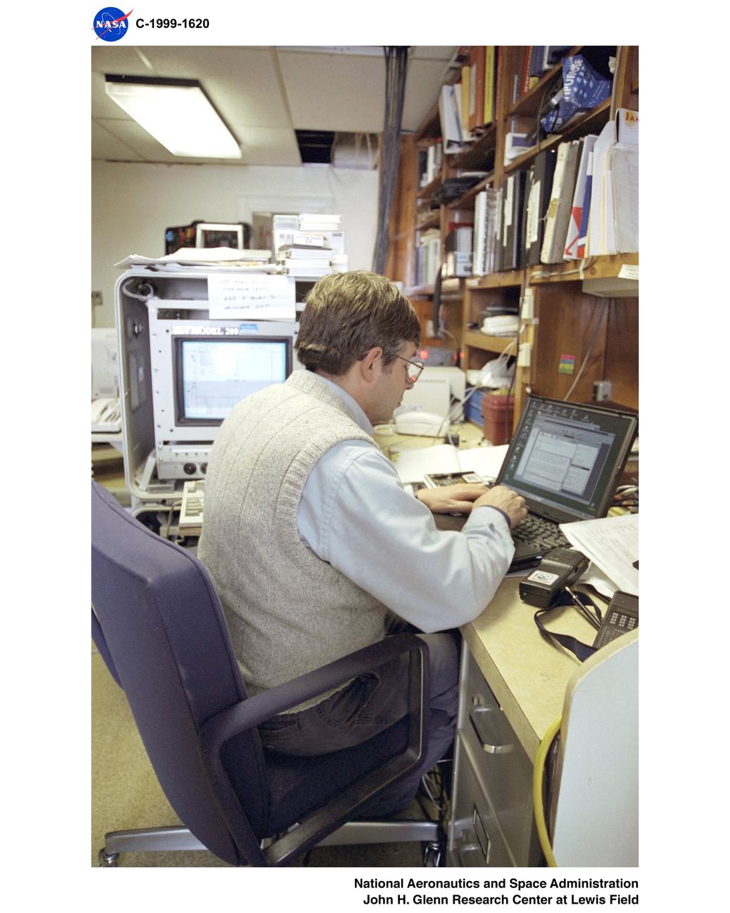 MWISP - MT WASHINGTON ICING SENSORS PROJECT - DR RYERSON AT CRREL - COLD REGIONS RESEARCH AND ENGINEERING LABORATORY - WORKSTATION