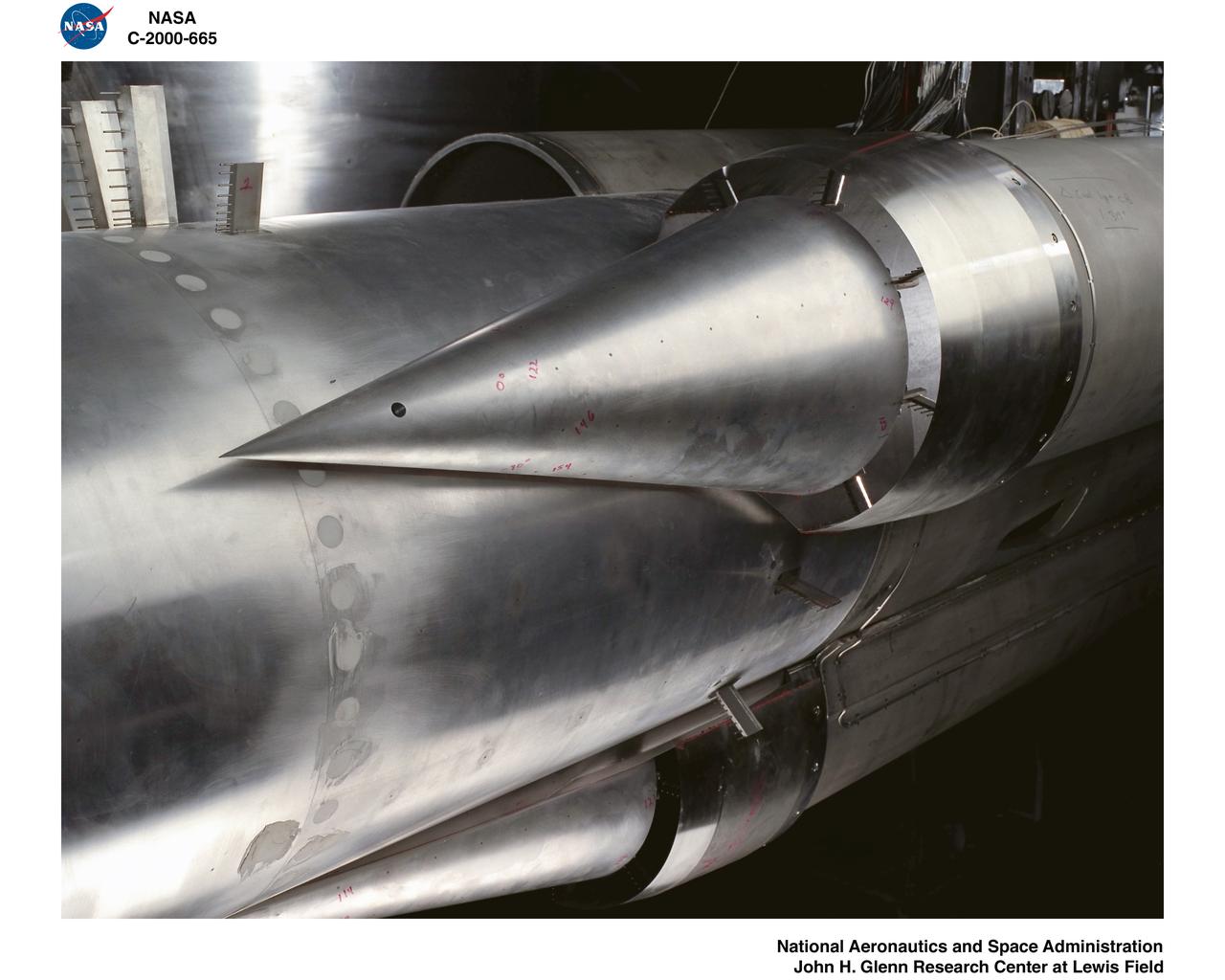 ROCKET BASED COMBINED CYCLE  -  RBCC  -  RIG 3.1 MODEL INSTALLED IN 10X10 FOOT SUPERSONIC WIND TUNNEL TEST SECTION