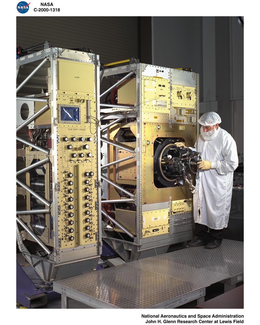 COMBUSTION MODULE 2 FLIGHT HARDWARE PRE SHIP