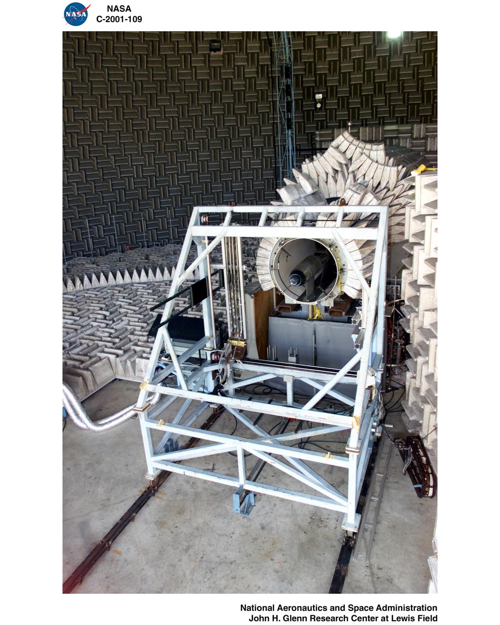 OVERHEAD VIEW OF NOZZLE ACOUSTIC TEST RIG POWERED LIFT RIG AND ACTIVE NOISE CONTROL FAN