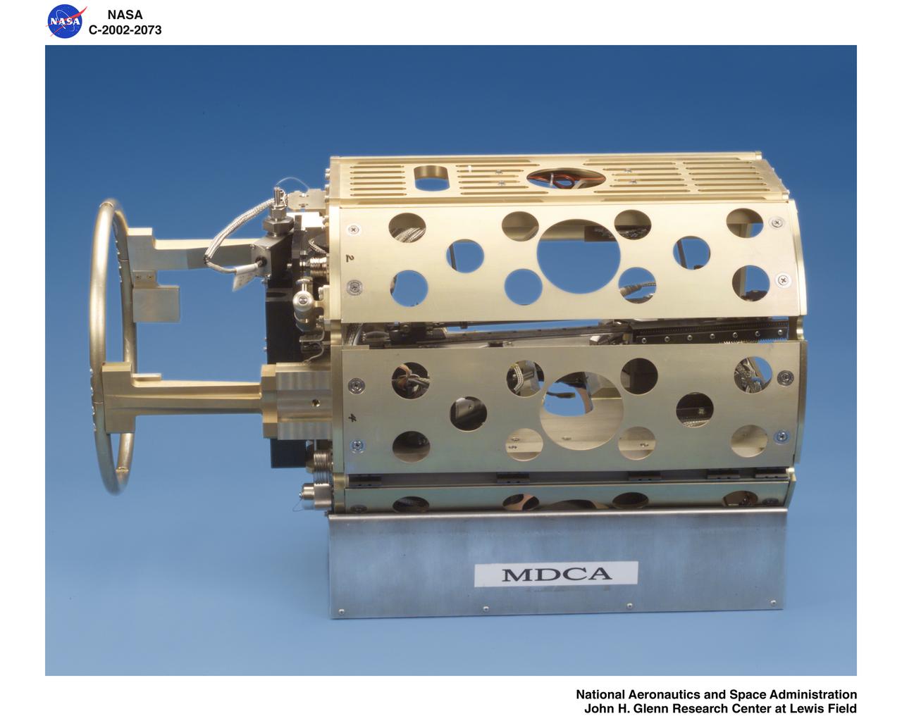 MDCA - MULTI USER DROPLET COMBUSTION APPARATUS