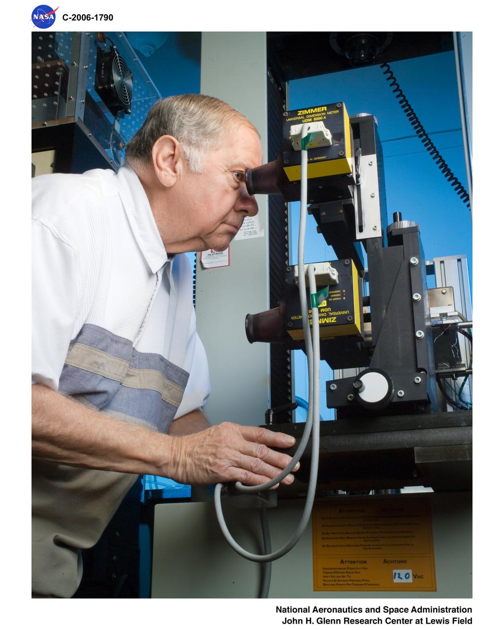 Instron Testing Machine studying the strength of Ceramic Matrix Composite (CMC) Material to develop and improve their mechanical properties