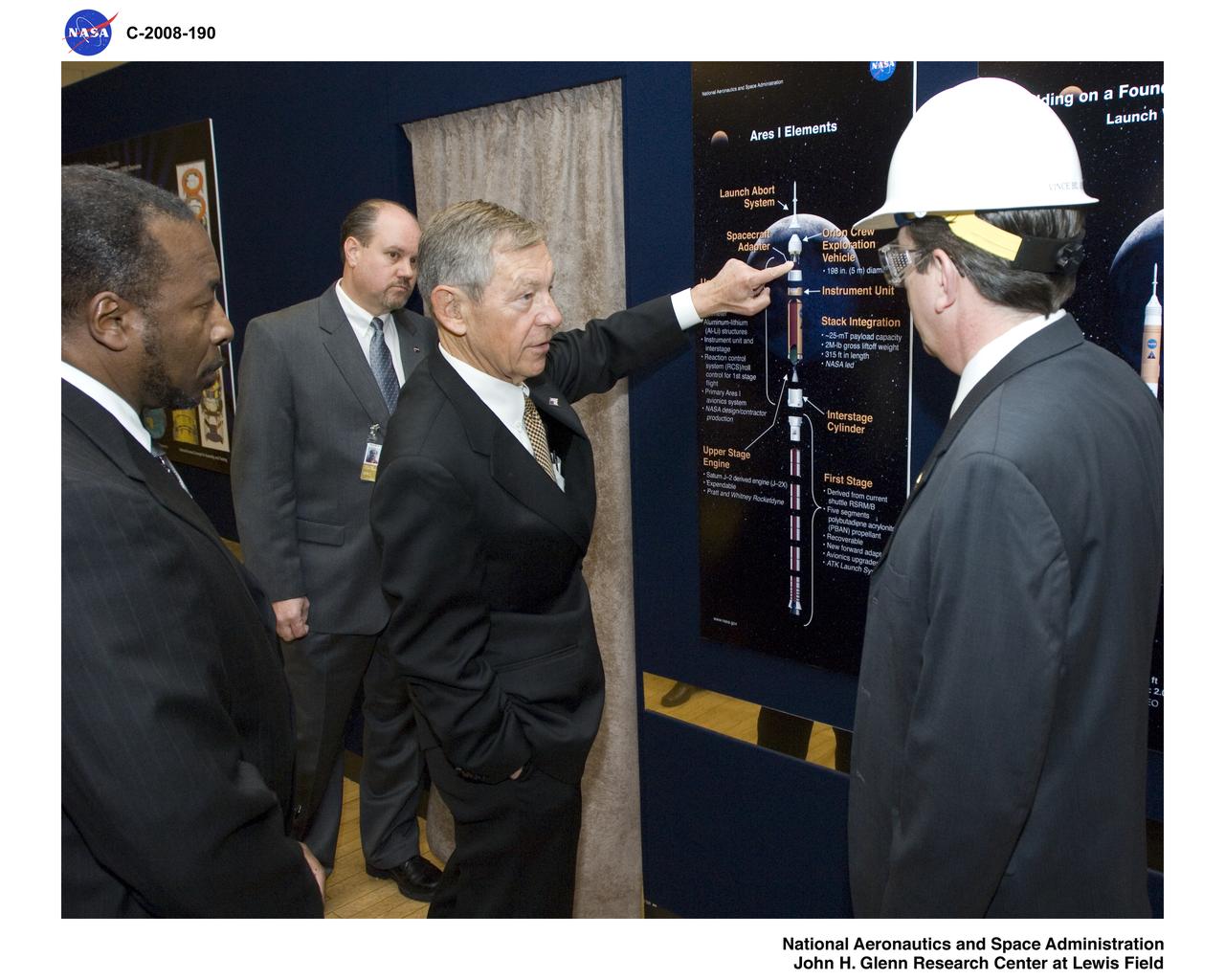 Visit to Glenn Research Center by United States Senator George Voinovich of Ohio