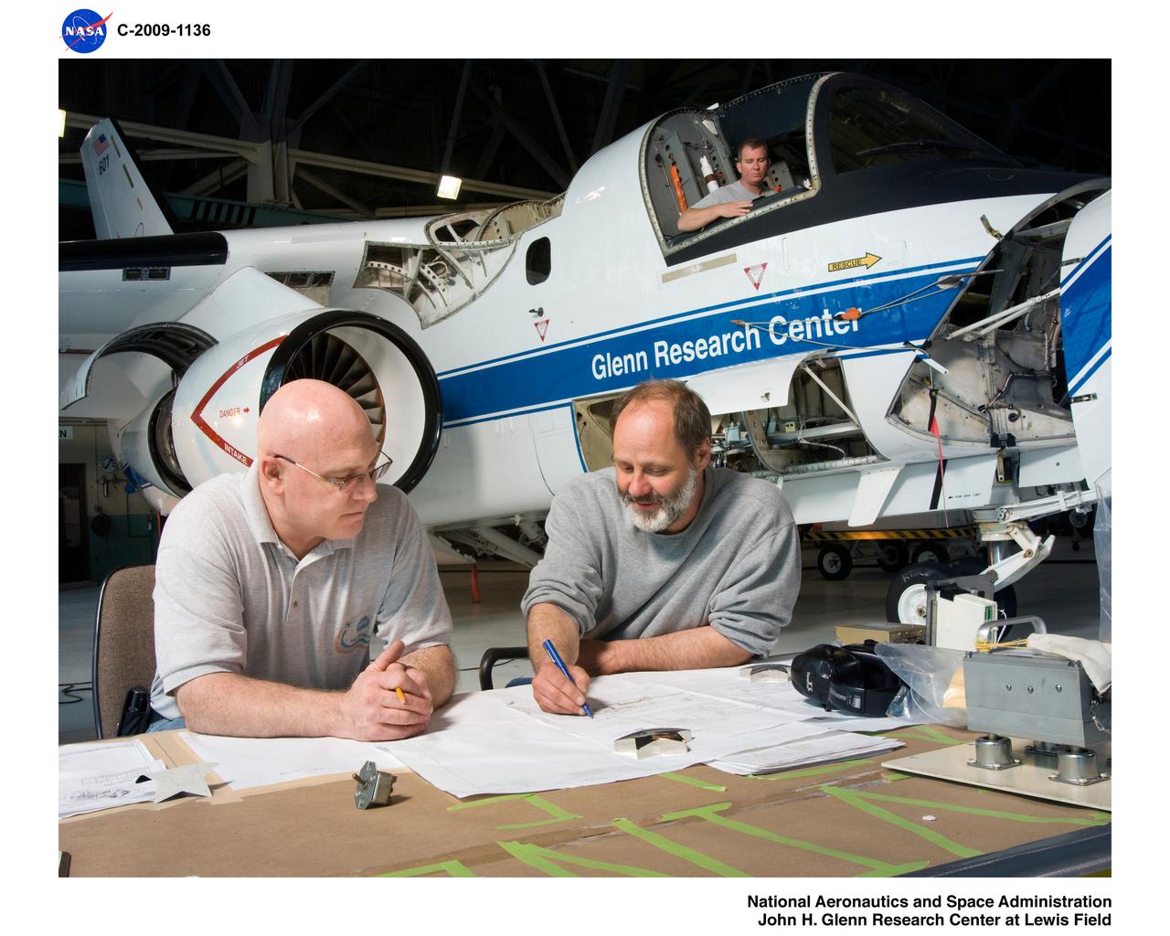 Lockheed Martin S-3B Viking Aircraft #N601NA, Preparation for Icing Research Instrumentation Installation