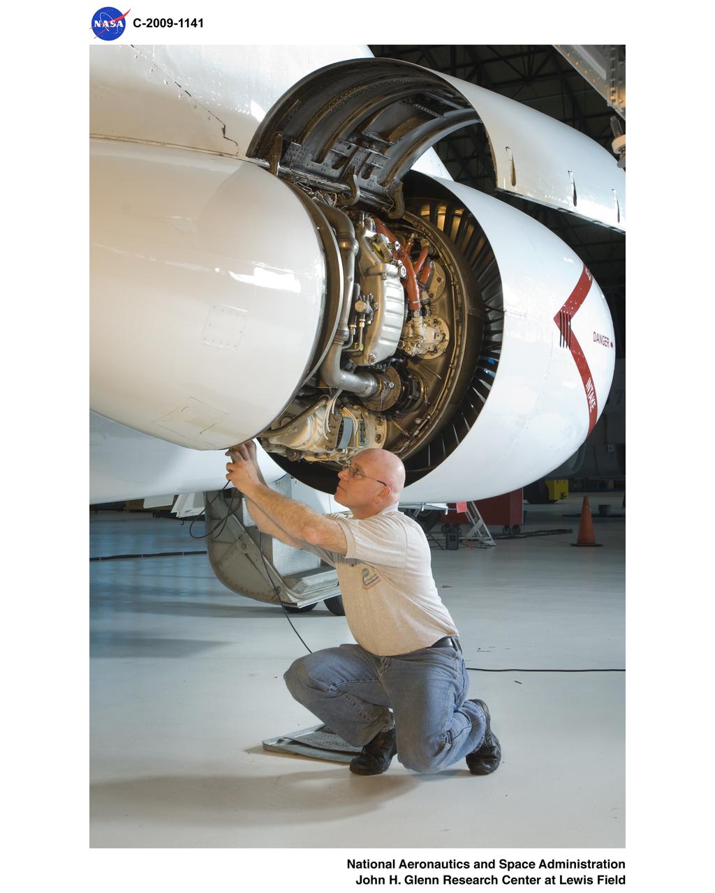 Lockheed Martin S-3B Viking Aircraft #N601NA, Preparation for Icing Research Instrumentation Installation
