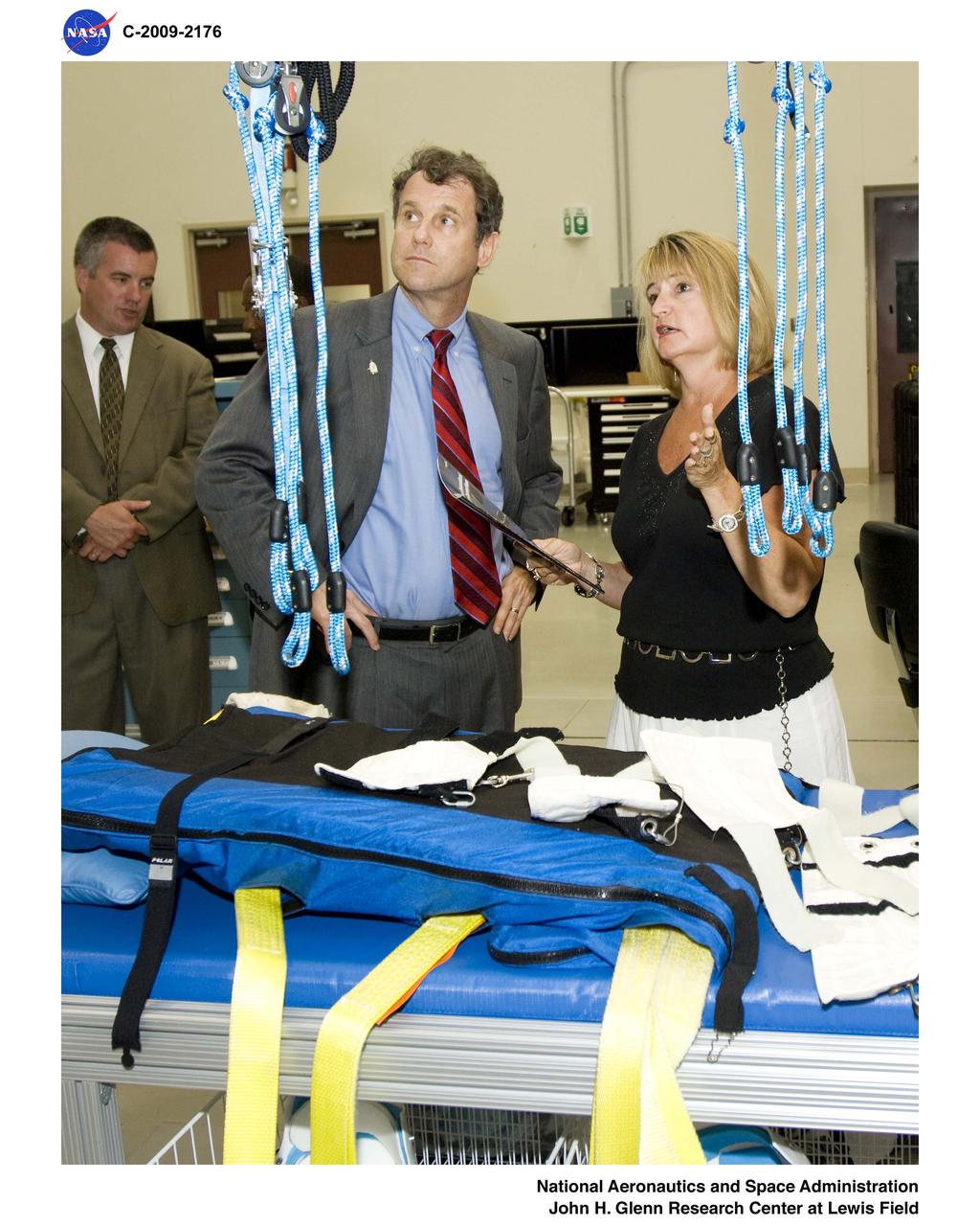 Visit to Glenn Research Center (GRC) by United States Senator, Sherrod Brown