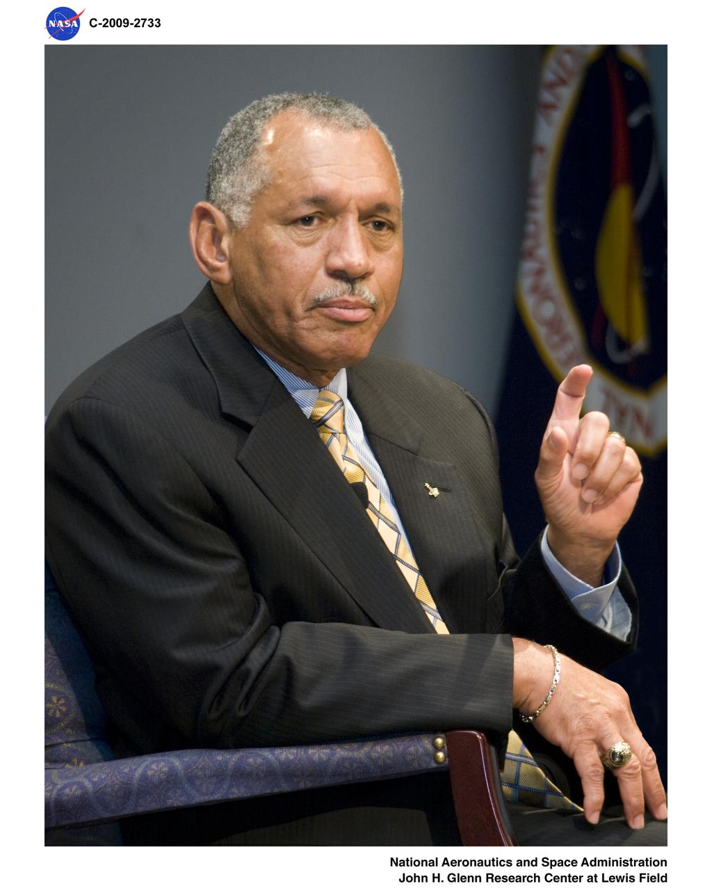 Visit to Glenn Research Center at Lewis Field by NASA Administrator and Deputy Administrator